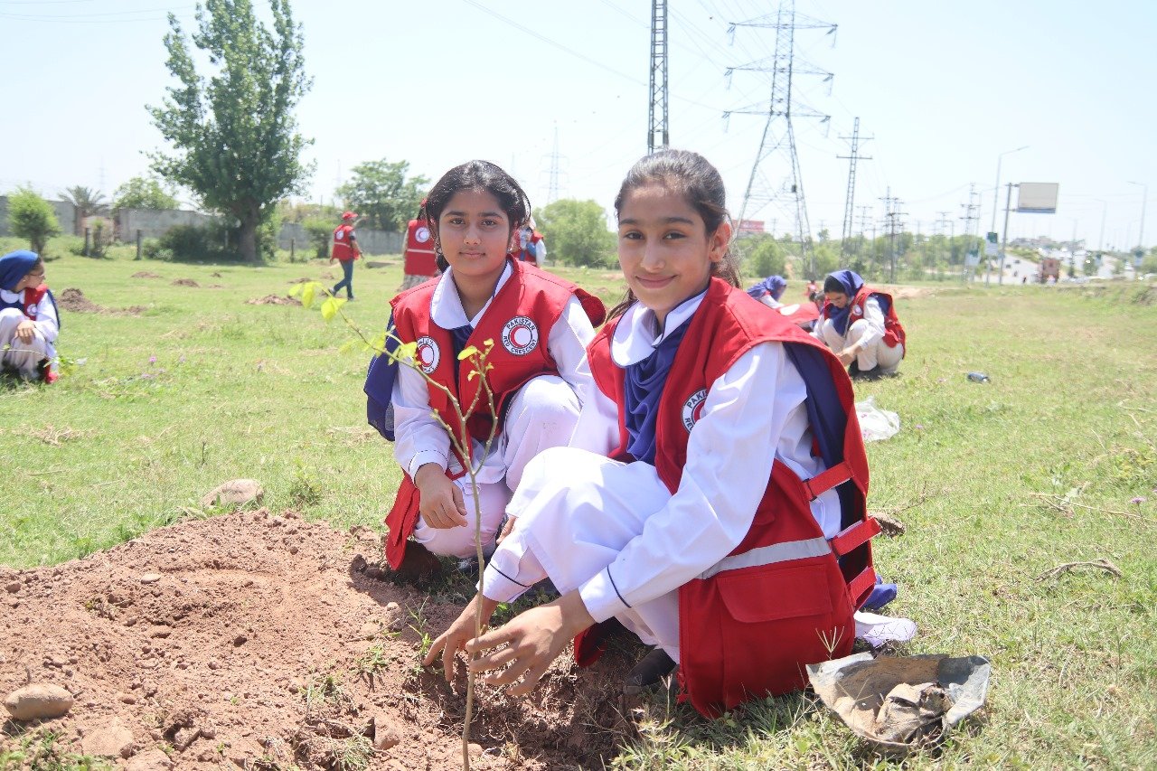 Plantation Drive On World RCRC Day