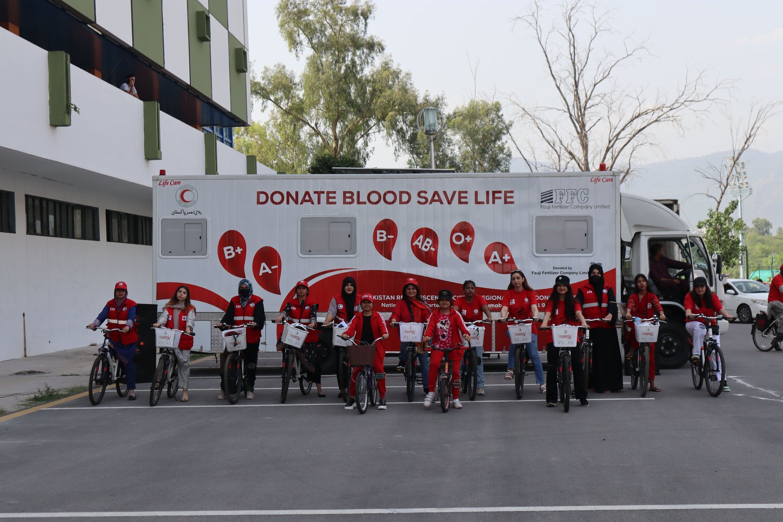 Blood donation drive at Lawrence college